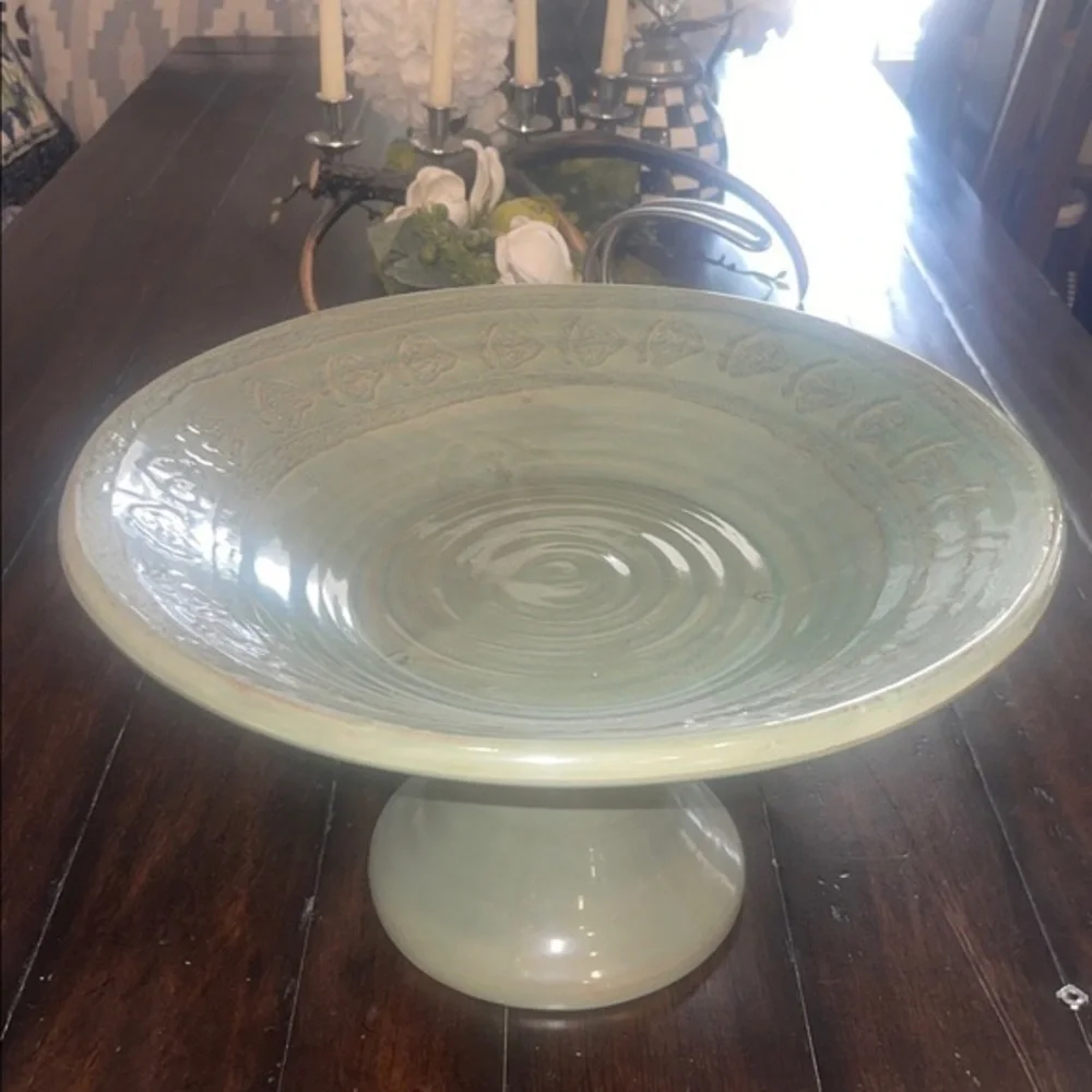 Pottery Barn Ceramic Rustic Footed Serving Bowl Platter Large 16” dia. x 9” H